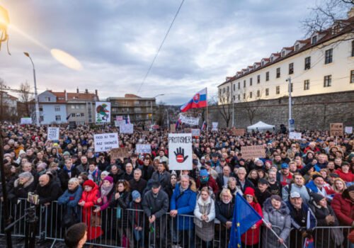 Progresívci pozývajú na zhromaždenia, chcú si dôstojne pripomenúť 80. výročie konca vojny aj Deň Európy