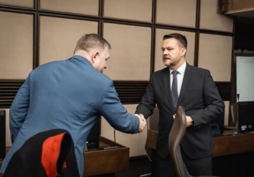 Migaľ odmieta, že by si ho premiér Fico „kúpil“ funkciou a vyjadril sa aj k Bödörovi na úrade vlády