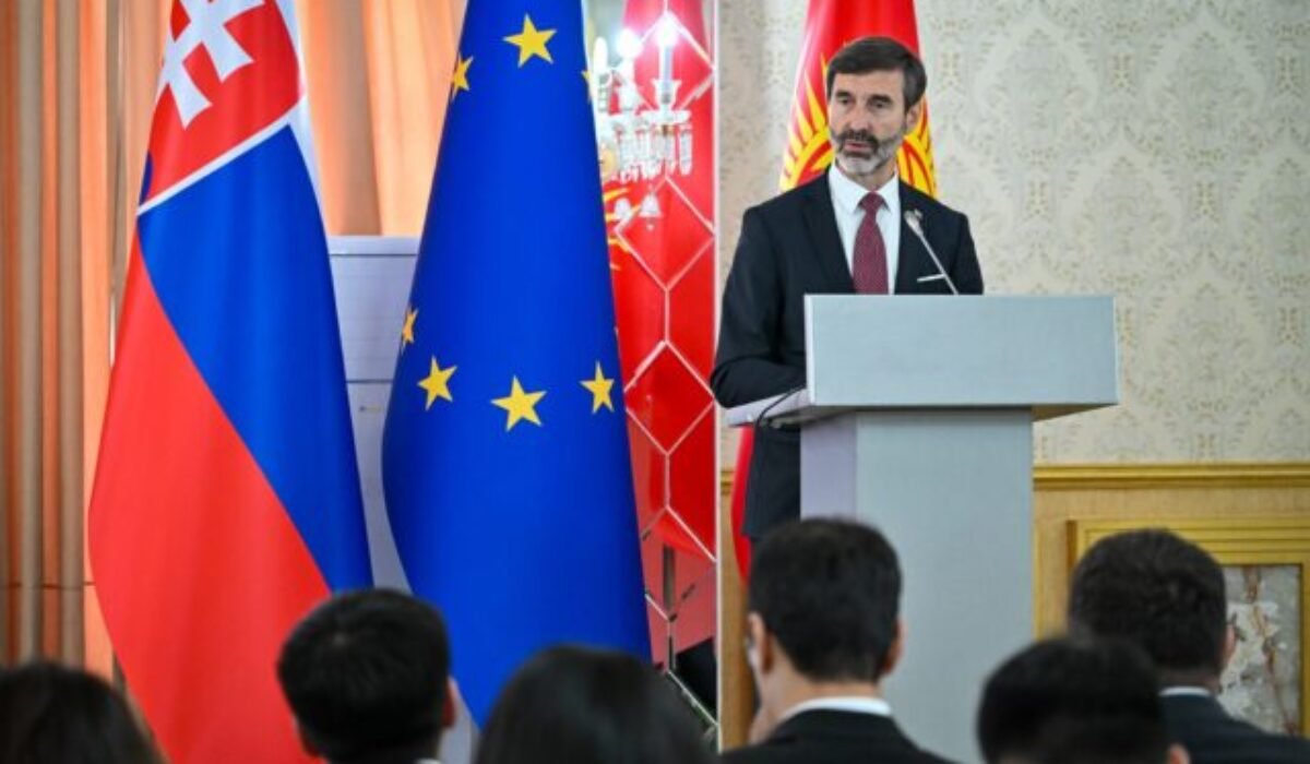 Kirgizsko je bránou do Strednej Ázie, slovenská delegácia na čele s Blanárom rokuje o investíciách aj vývoze – FOTO