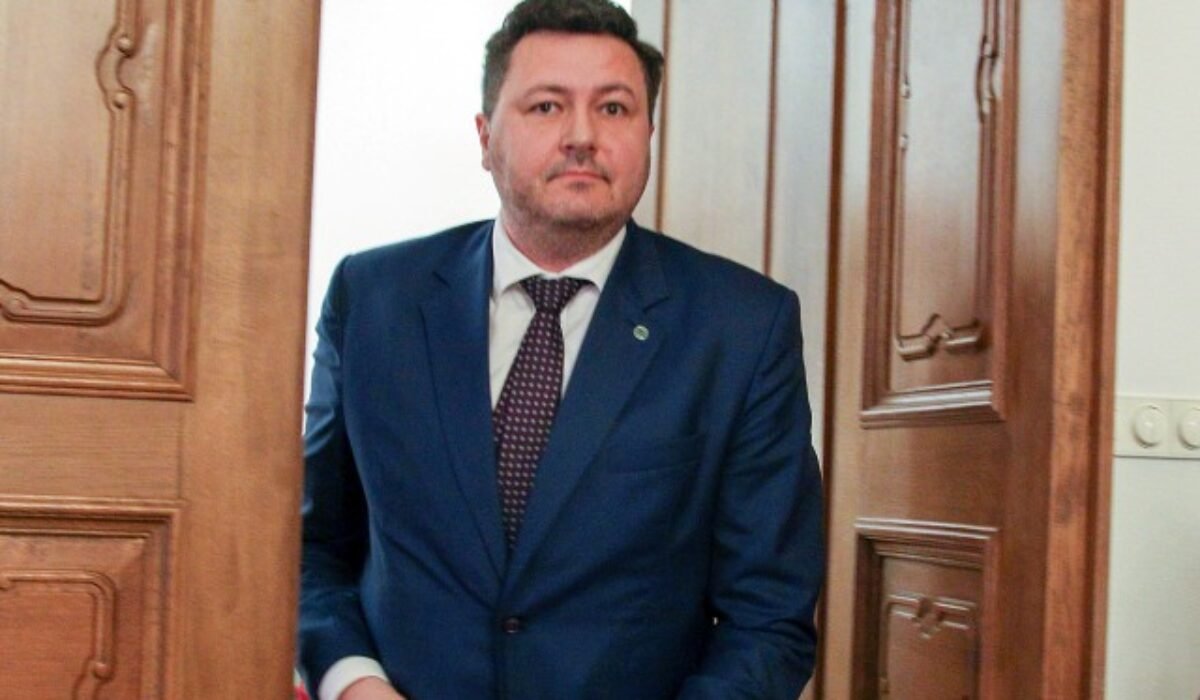 Súdna rada podľa združenia Za otvorenú justíciu zlyhala, pri vypočutí Moznera odignorovala kontroverzné otázky
