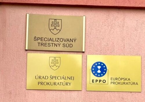 Rozhodnutie o Kažimírovi bolo nezávislé, vyjadrenia vládnych predstaviteľov na adresu sudcu prekračujú hranice
