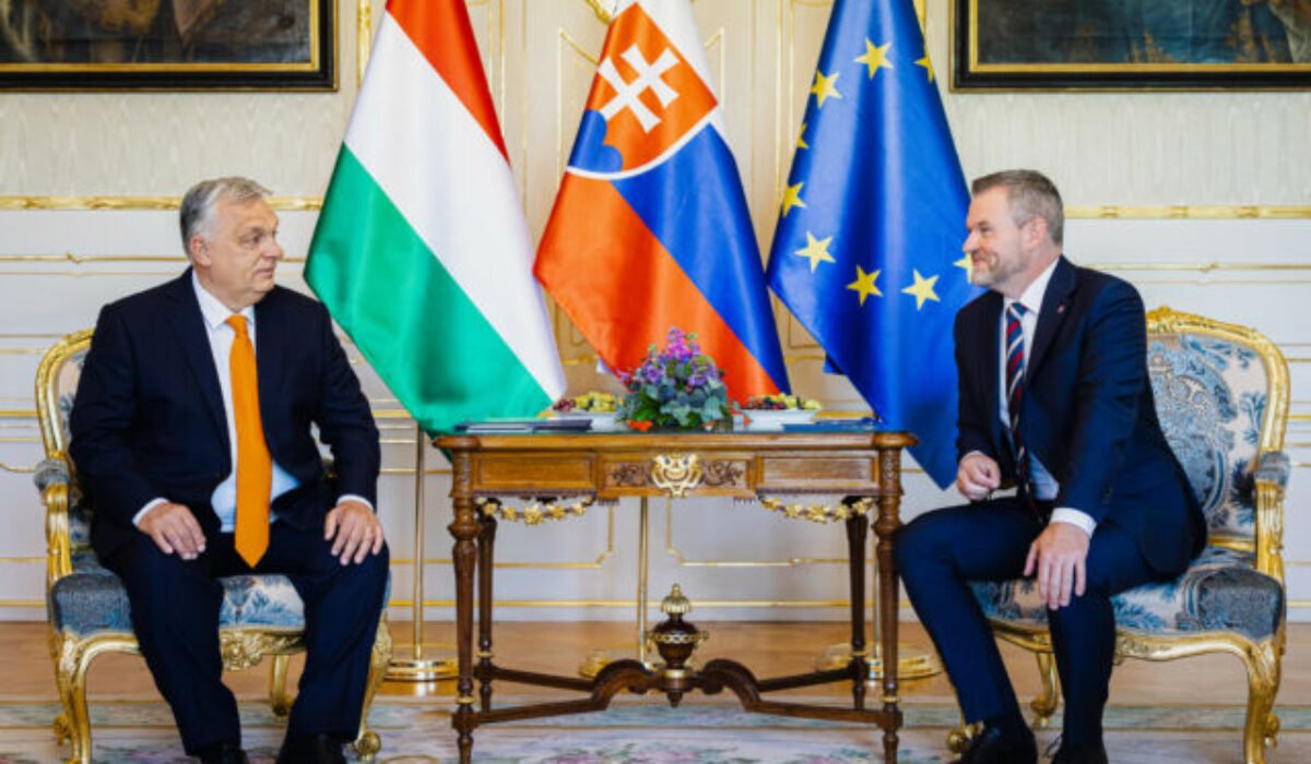 Pellegrini prijal Orbána, potvrdili obojstranný záujem na rozvoji dobrých susedských vzťahov – FOTO