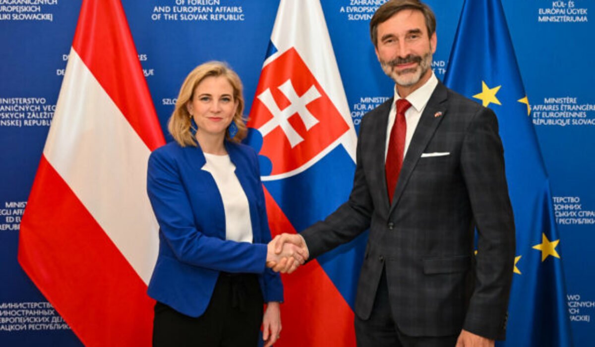 Slovensko navštívili dve rakúske ministerky, rokovali o posilnení konkurencieschopnosti aj nelegálnej migrácii