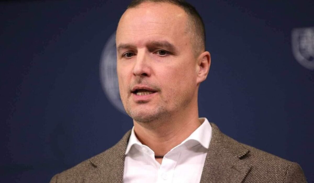 David Lindtner podáva trestné oznámenie na Davida Takáča pre podozrenie z krivého obvinenia