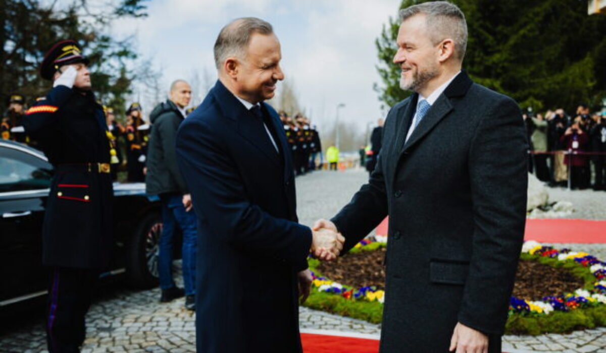 Pellegrini a poľský prezident Duda sa zhodli na potrebe zvyšovania výdavkov na obranu – FOTO