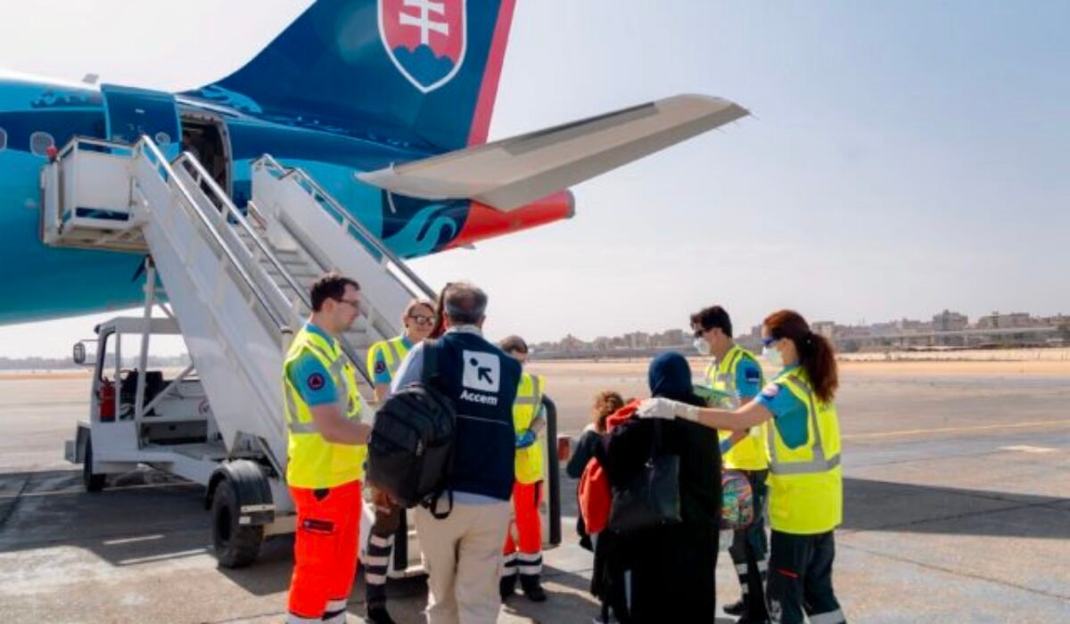 Slovensko už po štvrtýkrát pomohlo pri evakuácii pacientov z Pásma Gazy – FOTO