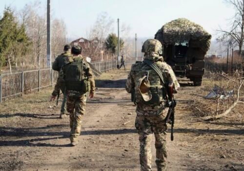 Rusko stratilo na Ukrajine ďalších vyše 1 300 vojakov, prišlo aj o dve lietadlá a 11 tankov