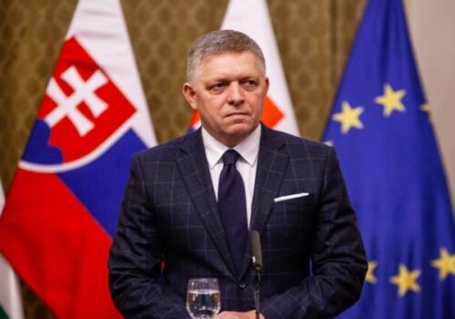 Politológ: Premiérova cesta do Moskvy ťahá Slovensko mimo jeho prirodzený bezpečnostný priestor, kde je zaručená jeho národná suverenita