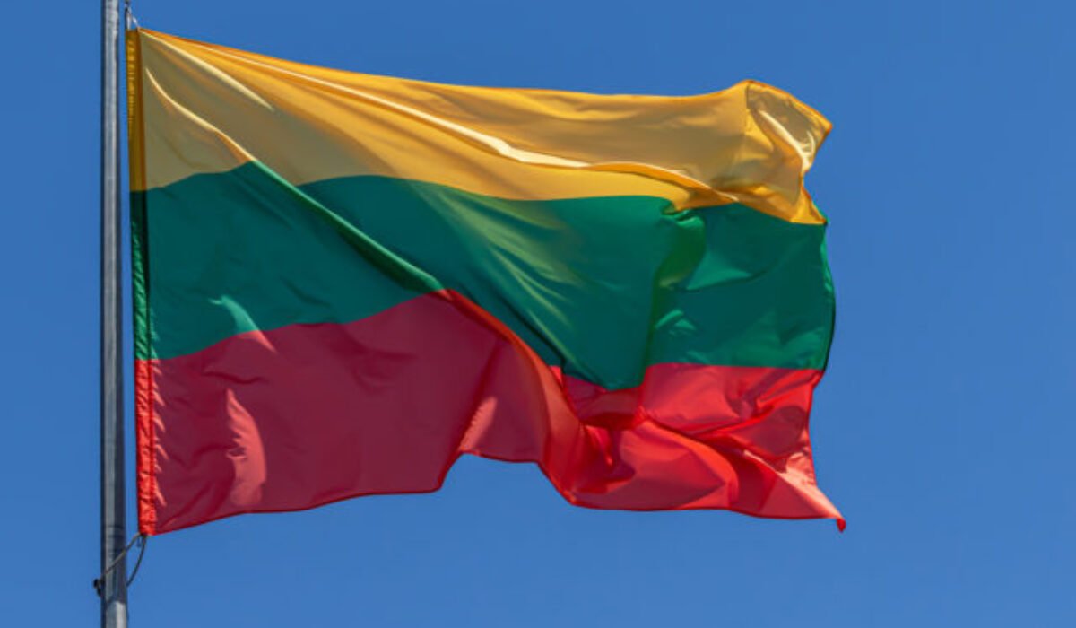 Litva odstupuje od zmluvy zakazujúcej protipechotné míny. Baltské krajiny sa pripravujú na možné hrozby