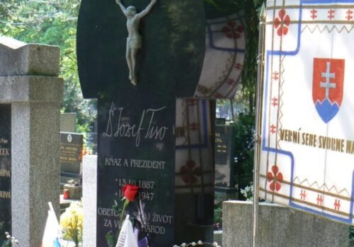 Slovenský štát vníma pozitívne tretina mladých. Historici varujú pred idealizáciou
