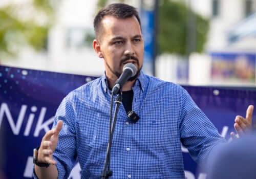 Na policajnom prezídiu riešia, ako sa zbaviť čurillovcov. Tvrdí podpredseda Demokratov Šeliga – VIDEO
