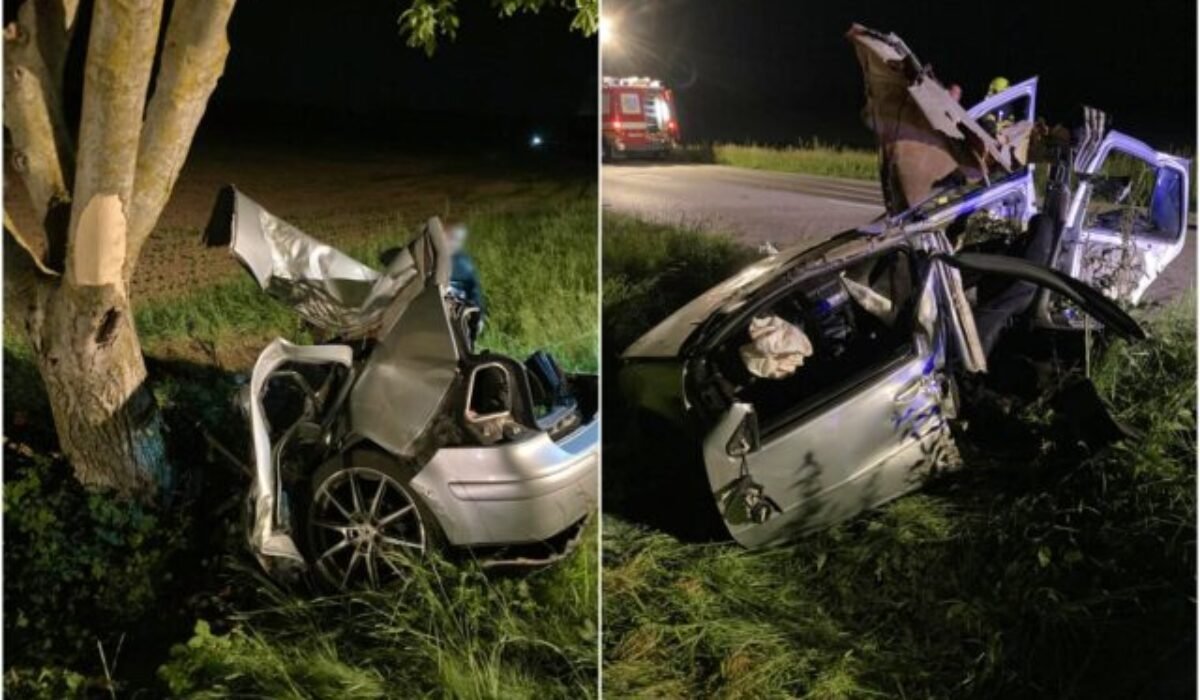 Pri náraze do stromu sa auto roztrhlo na dve časti, nehodu neprežila 23-ročná spolujazdkyňa – FOTO