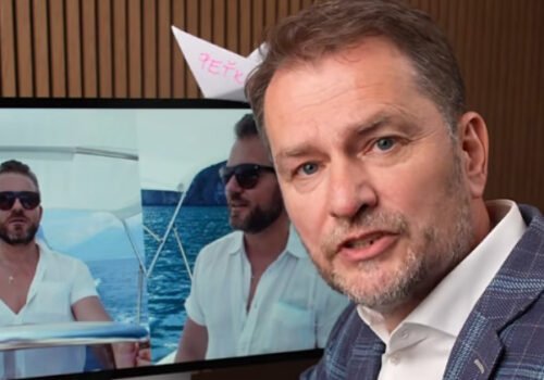 Pellegrini sa podľa Matoviča vykašľal na bezpečnostnú radu, namiesto účasti dovolenkuje na jachte v Chorvátsku – VIDEO