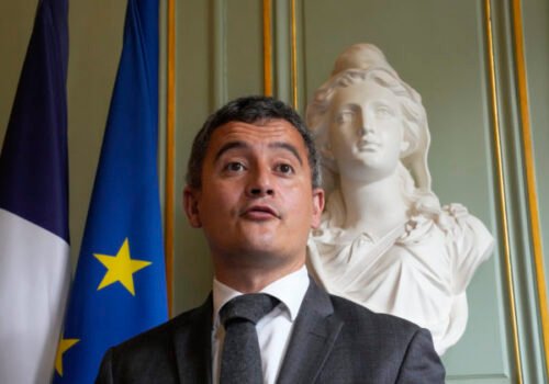 Francúzsky minister chce zakázať platenie hotovosti ako spôsob boja proti drogám