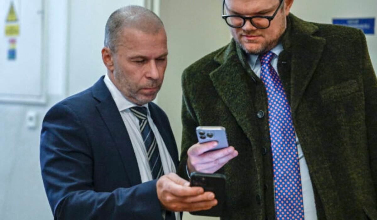 Kubina: Z komunikácie čurillovcov s obhajcom nevyplýva trestná činnosť, nebude ani súčasťou spisu