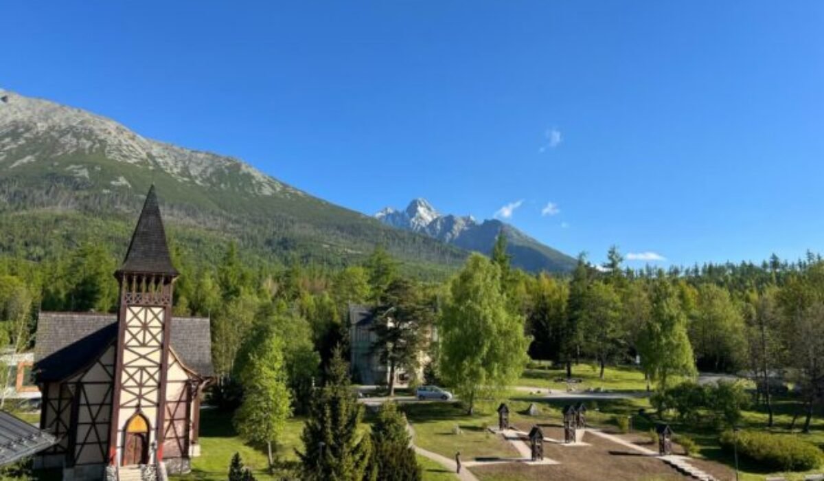 V Starom Smokovci vytvorili Ružencovú záhradu, inšpirovali sa Poľskom – FOTO