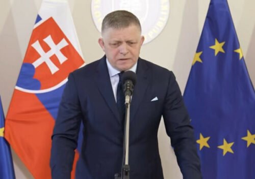 Fico reagoval na prejav prezidenta: Nemáme záujem na konflikte, ale chceme suverénnu zahraničnú politiku – VIDEO