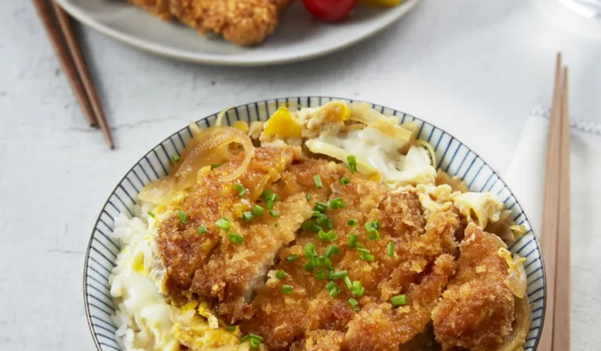 Dobroty na každý deň: Katsudon — miska ryže s rezňom a vajíčkom