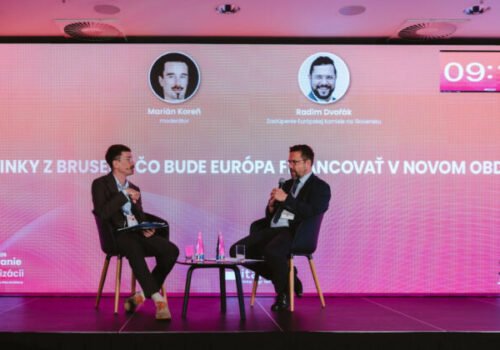 Jarná ITAPA 2025: Štáty bez vlastnej AI neobstoja. Potrebujú riešenia aj rýchlejší prístup k európskym peniazom