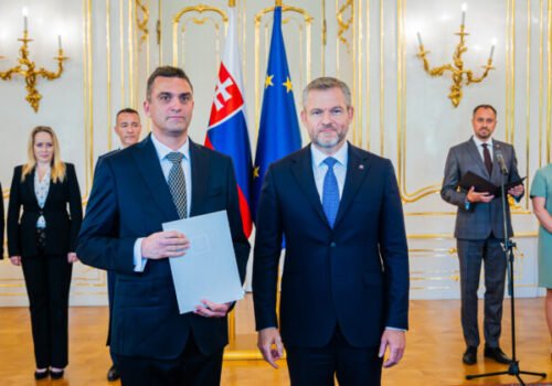 Pellegrini vymenoval nového predsedu Slovenskej akadémie vied, podľa prezidenta ho čaká náročná úloha – VIDEO