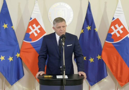 Fico odmietol mimoriadnu schôdzu k transakčnej dani, opozíciu označil za ekonomických teroristov – VIDEO
