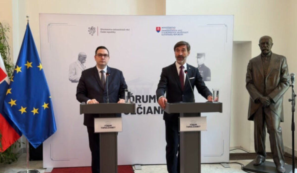 Blanár sa stretol s Lipavským na symbolickom mieste, vyzdvihol dobré vzťahy s Českom – VIDEO