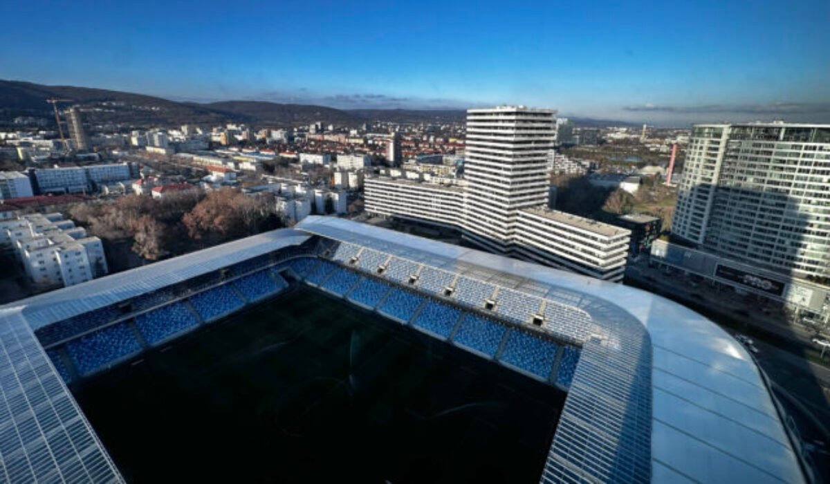 Futbalový zápas v Bratislave spôsobí dopravné obmedzenia, polícia vyzýva na opatrnosť