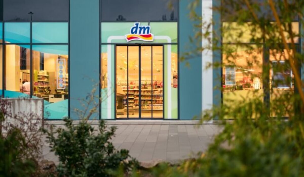 Prvá spoločná správa o trvalej udržateľnosti zo všetkých štrnástich krajín dm