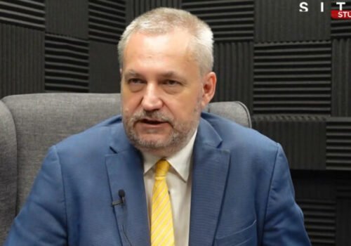 Označiť predstaviteľa misie Európskeho parlamentu za nájomného vraha nepatrí do demokratickej spoločnosti, tvrdí Dostál – VIDEO