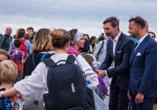 Vládny špeciál evakuoval prvých ľudí z Blízkeho východu, Slovensko tak podľa Blanára získava silnú reputáciu – VIDEO, FOTO