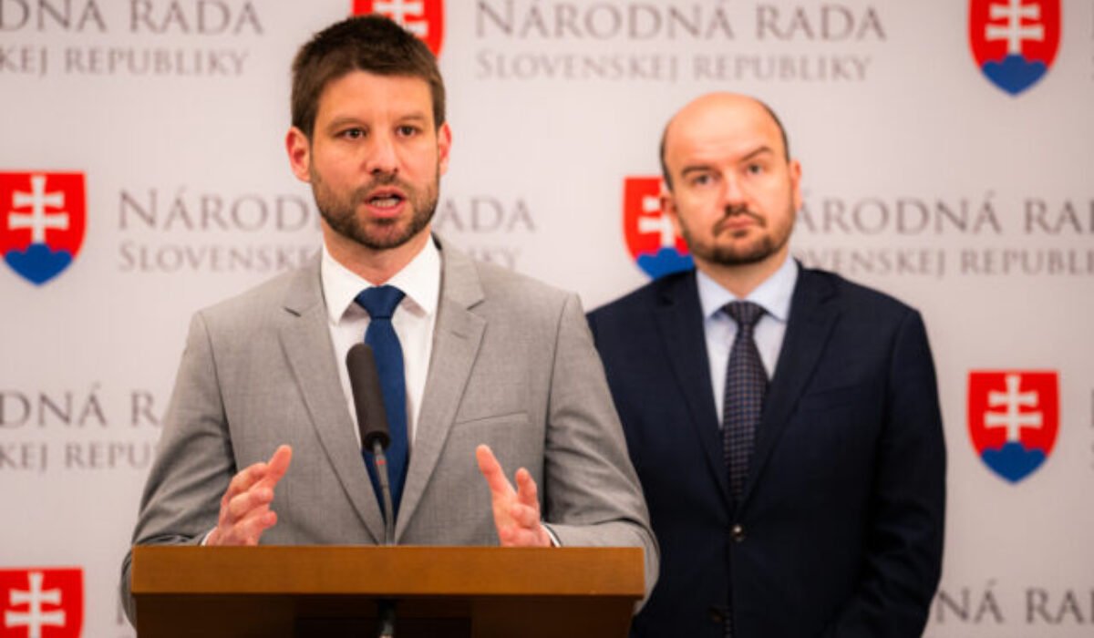 Kto nahradí Šimečku na poste predsedu parlamentu? Na mene nového kandidáta sa dohodla opozícia aj koalícia