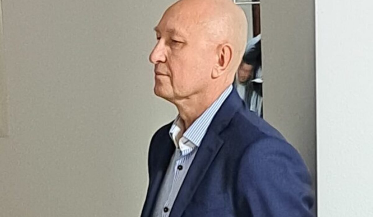 Prezident a vláda vám nehovoria pravdu, zbrojenie je nový COVID-19, hovorí Zoroslav Kollár