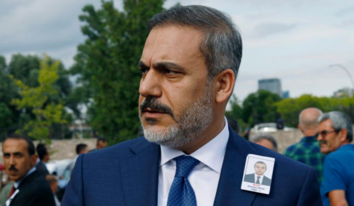 Izrael útokom na Irán vedie Blízky východ k totálnej katastrofe, tvrdí turecký minister zahraničia