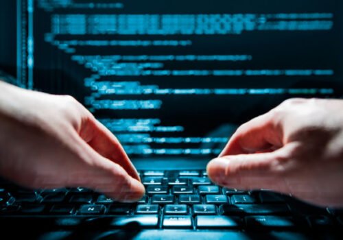 CSIRT otvoril nové laboratórium na posilnenie hardvérovej bezpečnosti a odhaľovanie kybernetických útokov