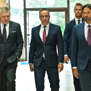 Fico nepredpokladá závažné zásahy do fungovania sociálneho systému, 13. dôchodok označil za nedotknuteľný