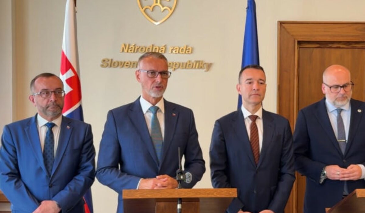 Slovensko sa pri tvorbe zákona o lobingu inšpiruje úpravou v zahraničí, tvrdí Raši – VIDEO