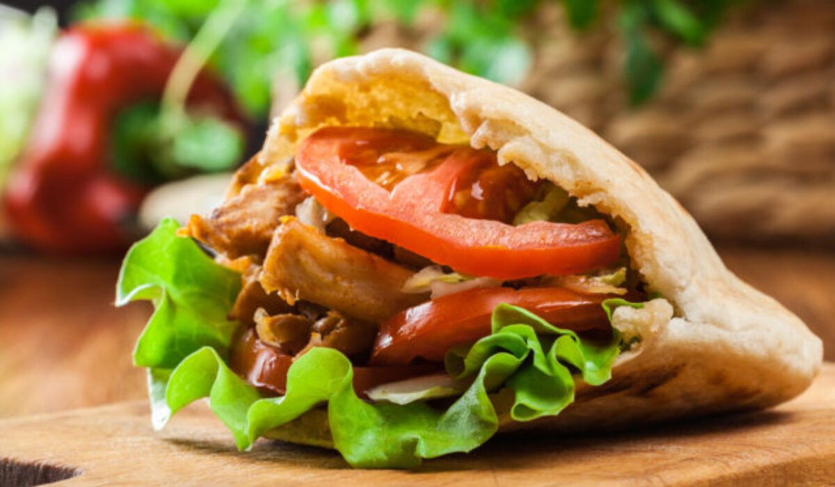 Ako si udržať bezpečné chute počas leta? Na streetfoode môžu vyššie teploty ohroziť bezpečnosť potravín