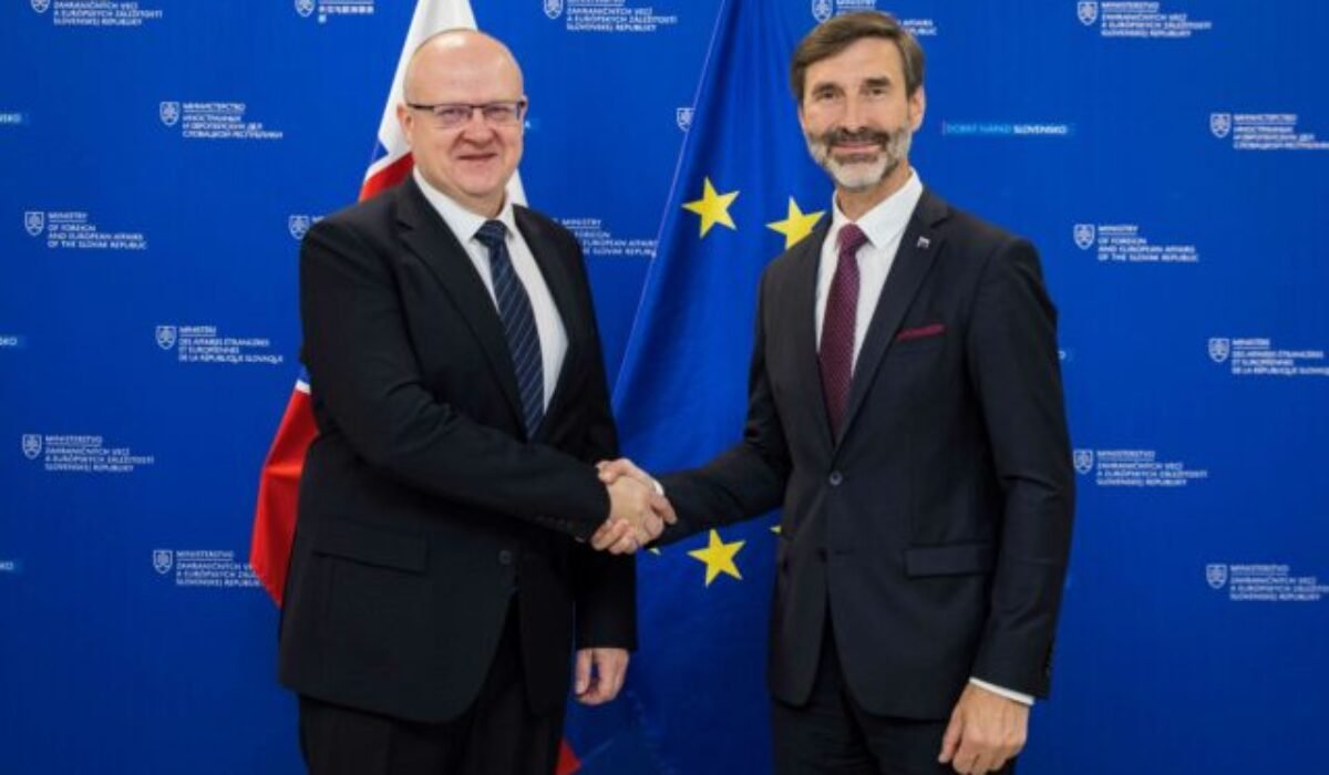 Konzulát v Užhorode pomáha slovenským firmám uplatniť sa pri obnove Ukrajiny, povedie ho Henrich Sasai