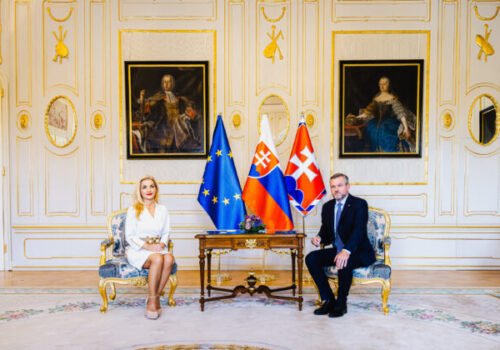 Prezident Pellegrini sa stretol s ministerkou Šimkovičovou, zaujímalo ho financovanie kultúry – FOTO