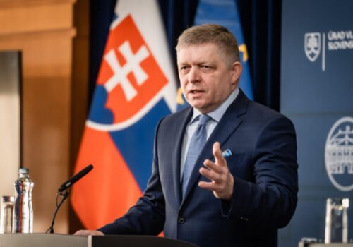 Fica mrzia škody spôsobené počasím na východe Slovenska, prisľúbil pomoc pri ich odstránení – VIDEO