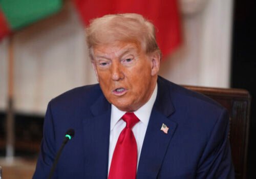 Za americké zbrane pre Ukrajinu bude platiť NATO, oznámil Trump