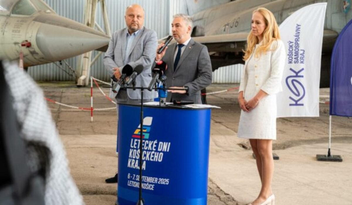 Košický samosprávny kraj a miestny aeroklub sa sporia o letecké dni – FOTO