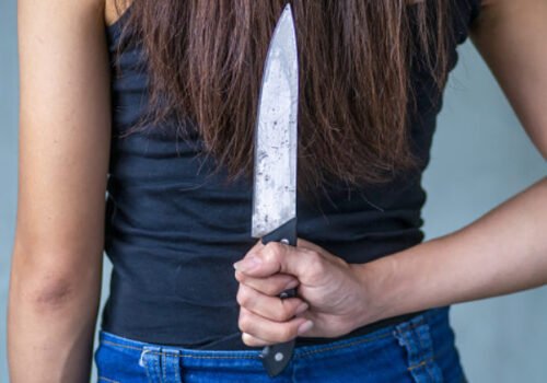 Žena z Prievidze bodla svojho muža do hrude, skončil v nemocnici