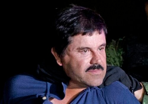 Syn mexického drogového bossa Joaquina „El Chapa“ Guzmána sa priznal k obvineniam z pašovania drog