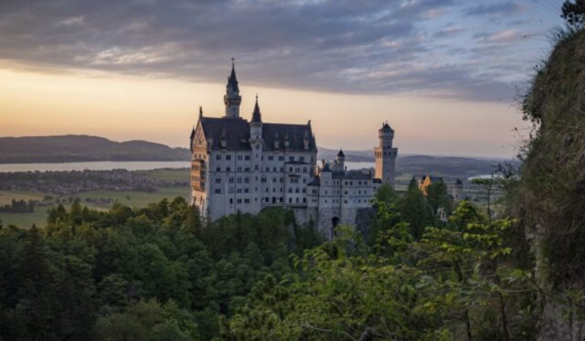 Zámok Neuschwanstein v nemeckom Bavorsku zaradili do zoznamu svetového dedičstva UNESCO