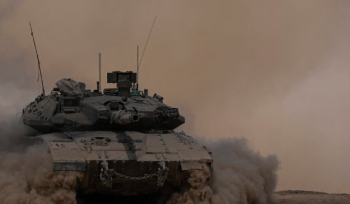 Gaza bola v noci zasiahnutá niekoľkými izraelskými leteckými útokmi, zahynuli desiatky Palestínčanov