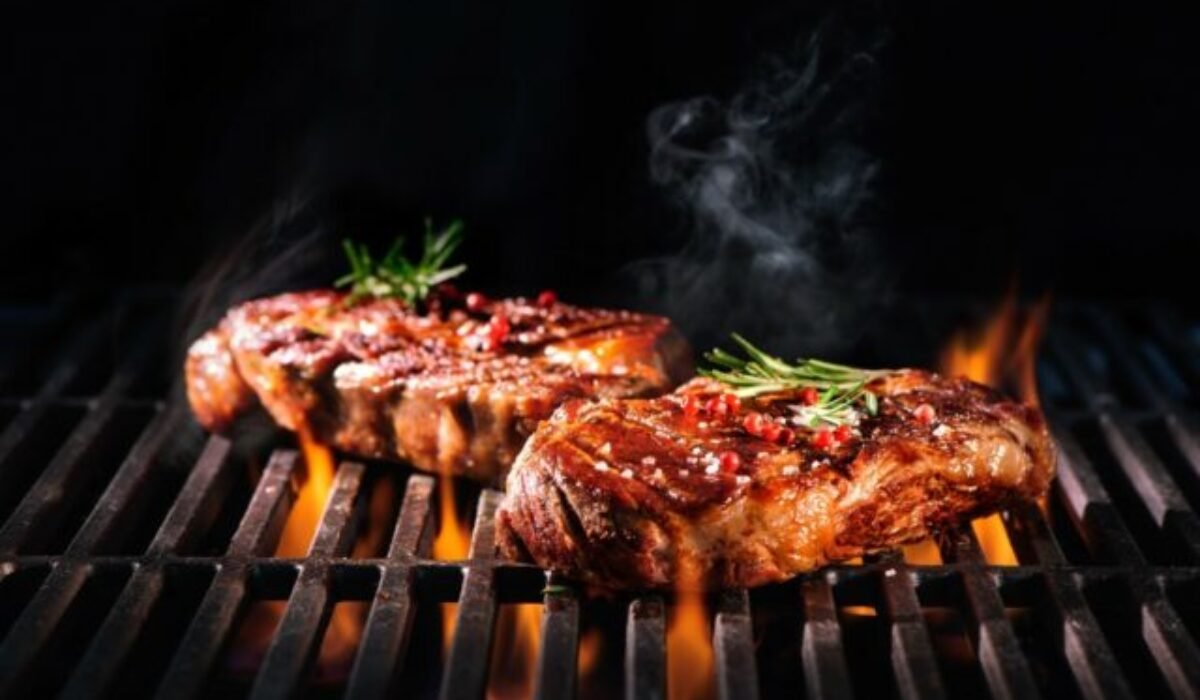 Griluj ako profík: BBQ omáčka ku steaku, ktorá ťa vystrelí do nebies