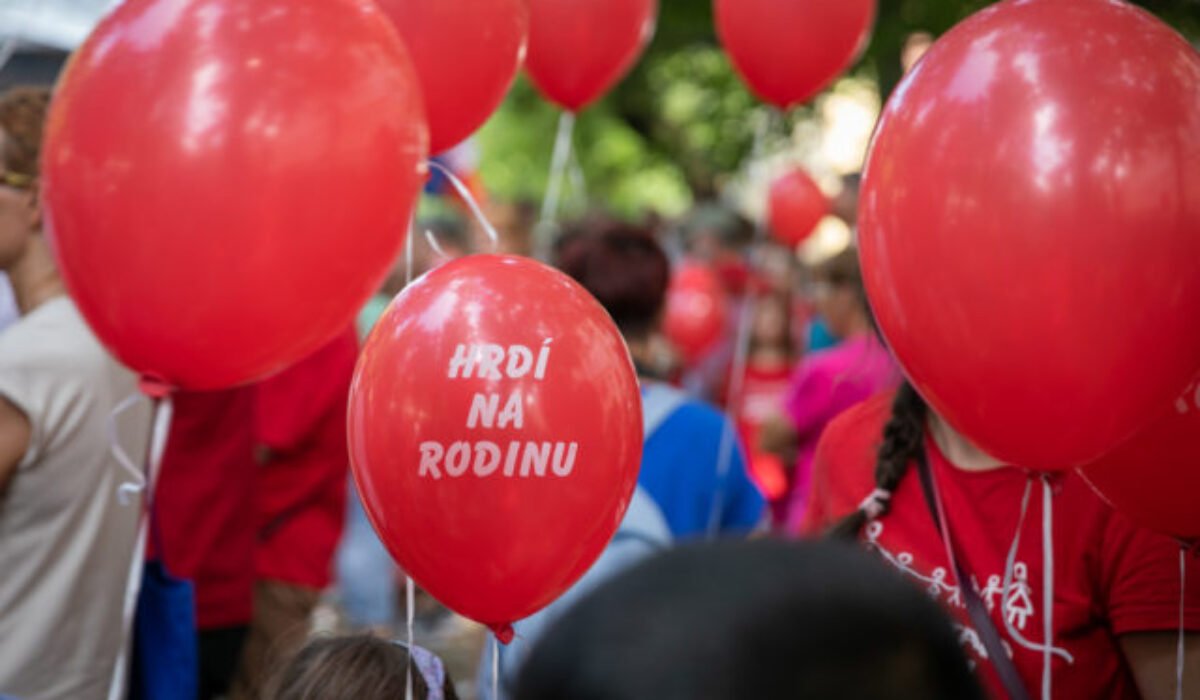 V Bratislave sa opäť uskutoční Národný pochod Hrdí na rodinu, organizátori chcú vyzdvihnúť dôležitosť manželstva
