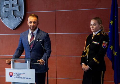 Šutaj Eštok sa vyjadril k zásahu v Dnipre, kritizoval českú tajnú službu za zverejnenie informácie o ruskej stope – VIDEO