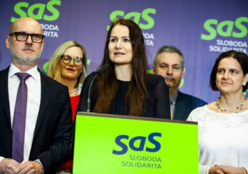 Ministerstvo vnútra dostalo pokutu za preloženie vyšetrovateľa Petra Juhása, upozornila Holečková